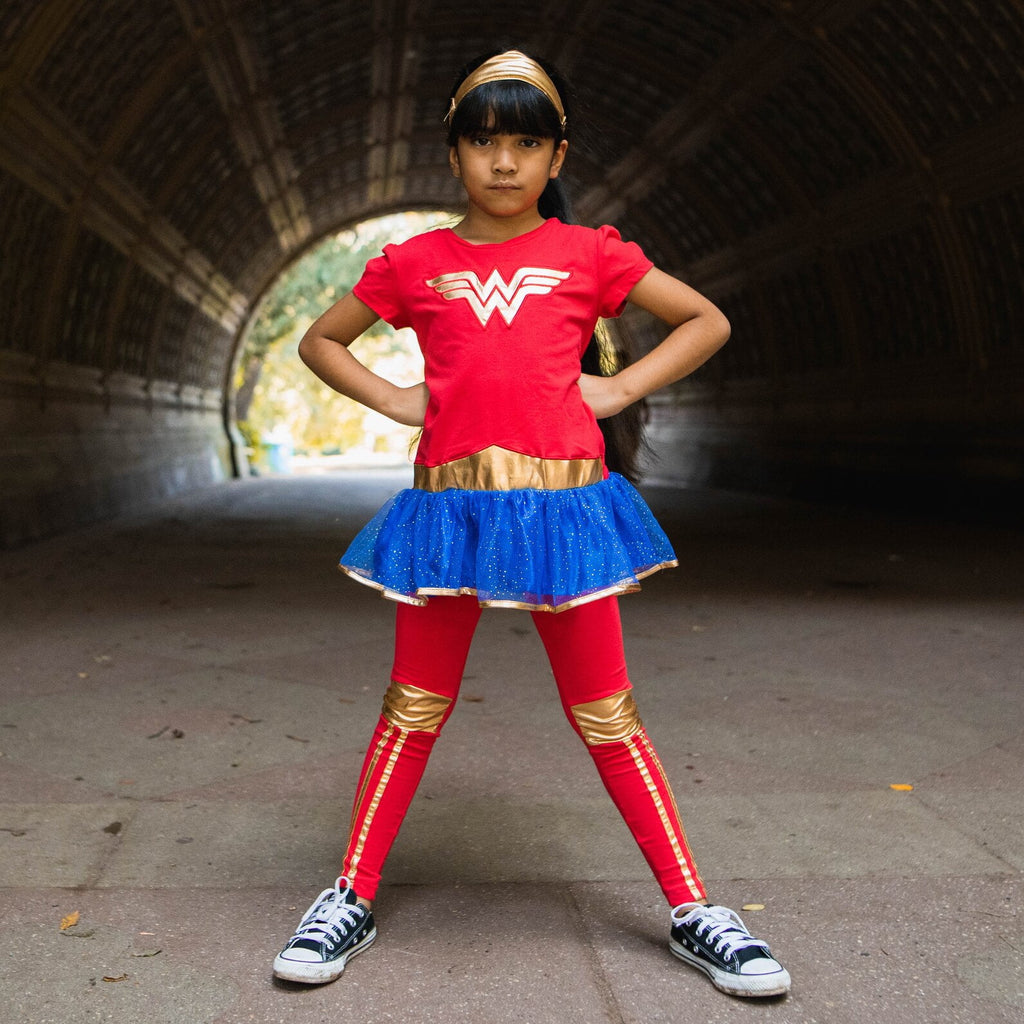 Justice League Wonder Woman by DC Comics Elastic Waistband Solid Outfit Sets (Girls)
