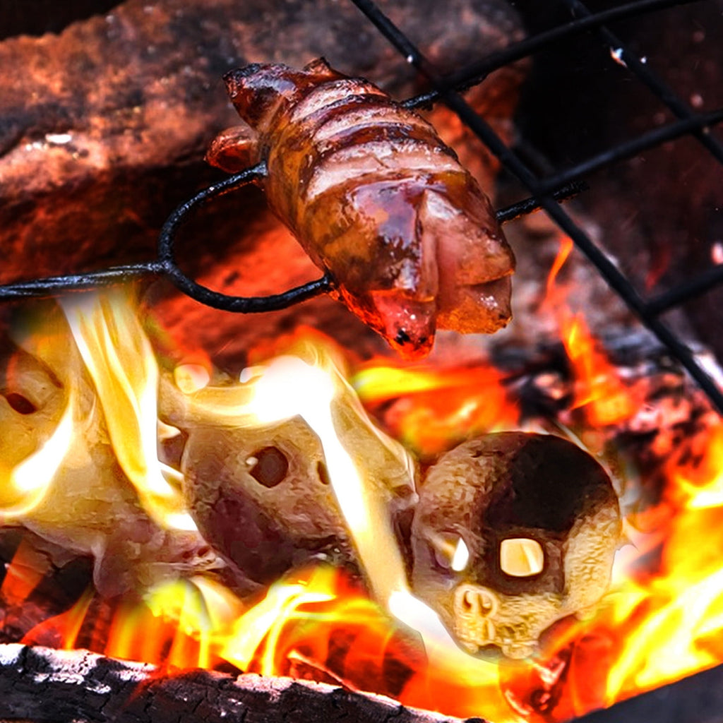 Halloween Decorations Indoor Outdoor Fake Human Skull Gas Log Fireplaces Decor 4PCS Terrifying Skull Fire Pit Reusable Skeleton Flame Fireproof Resin,Halloween Skull Shaped Fire Stones