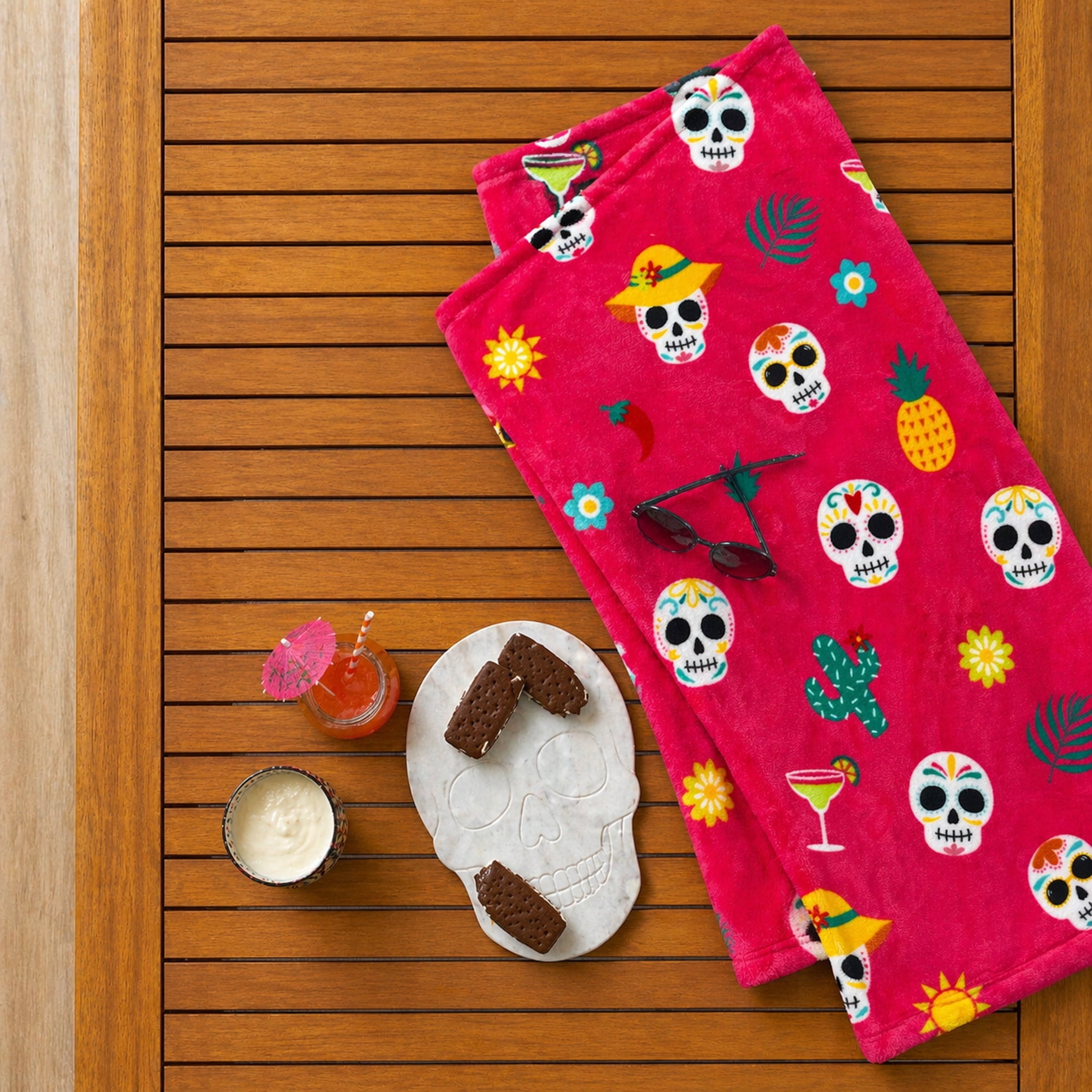 Summerween Oversize Super Soft Plush Throw Blankets, Summer Patio Pool Halloween Throws, RETIREMENT GHOST