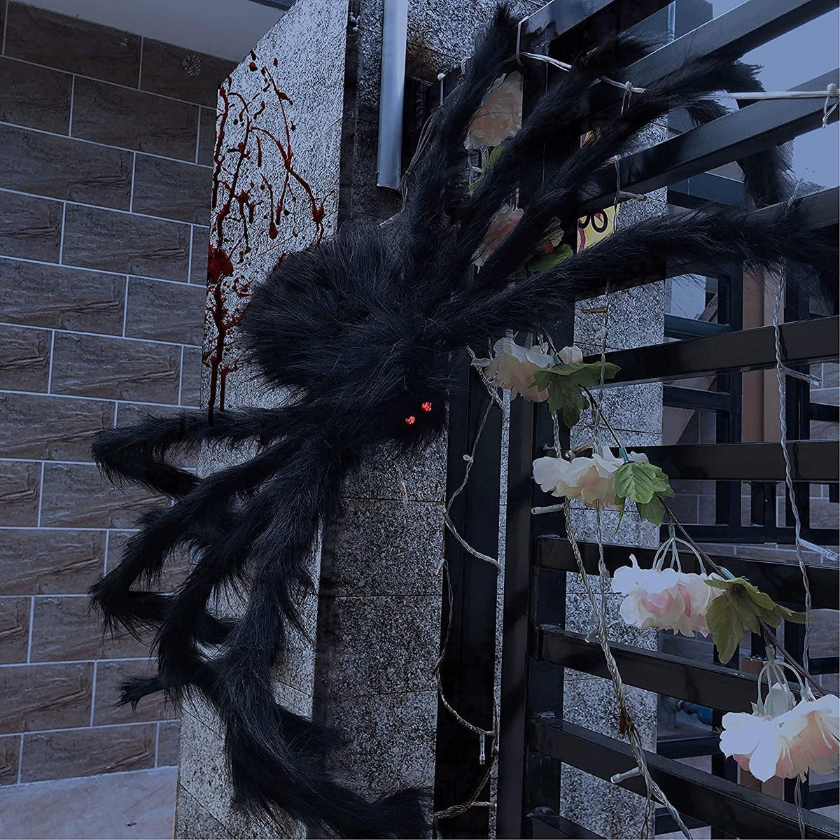 Ayieyill Spider Halloween Decorations Outdoor, 5FT Scary Giant Spider for Halloween Yard Decorations, Haunted House Props, 1pc