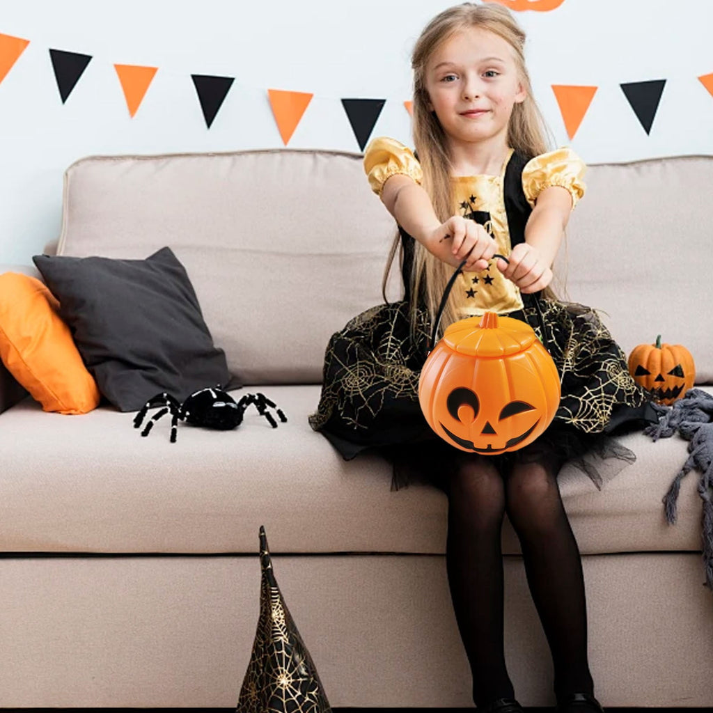 Halloween Treat Bags, Resealable Cellophane Bags, 50 Pcs Wrap Cellophane Treat Bags Party Favor Bags Candy Cookie Bags, Plastic Poly Goodie Storage Bags with Twist Ties for Halloween Party, 4.92x10.8"