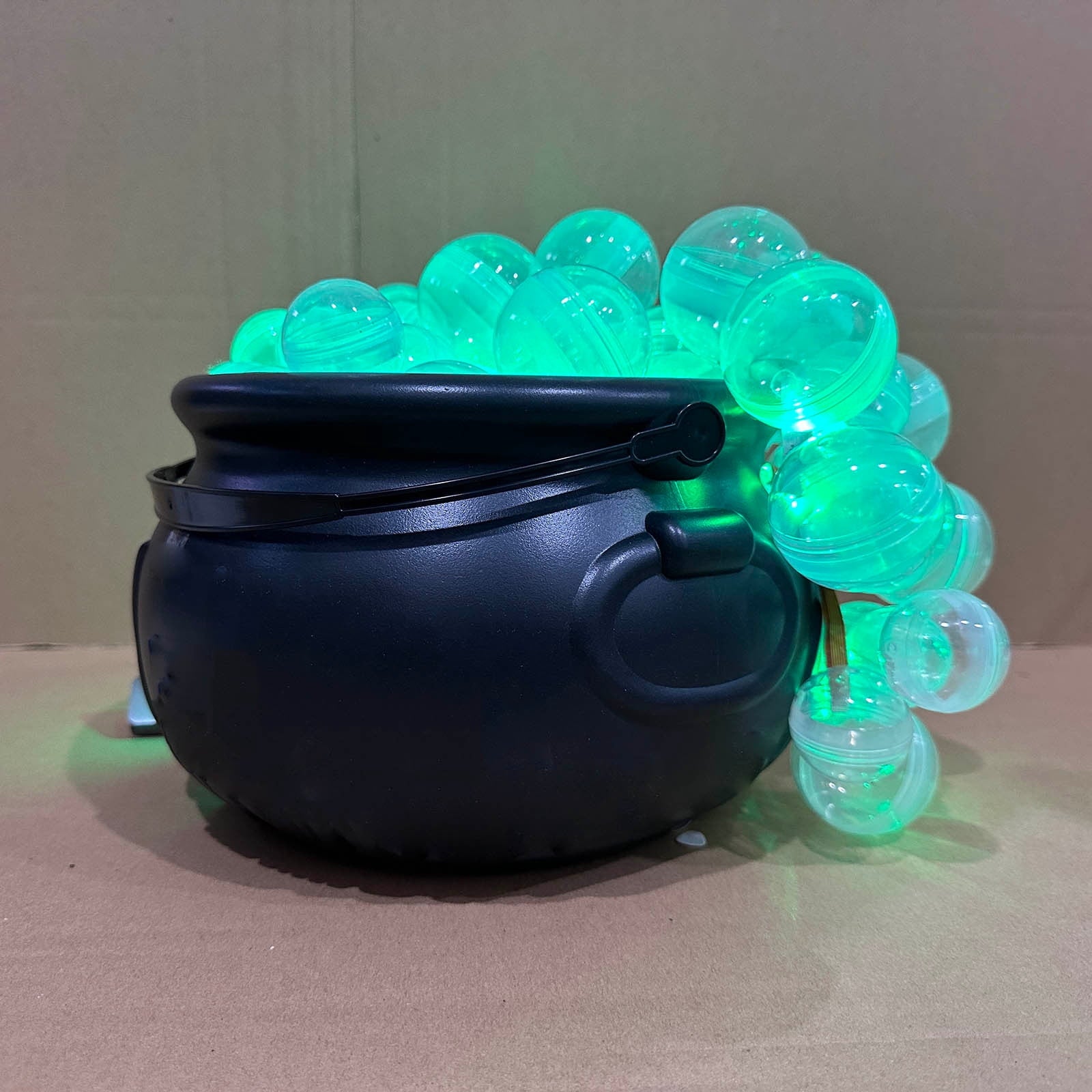 Muecwrye Halloween Decorations Outdoor, Halloween Clearance! Halloween Witches Cauldron with Lights, DIY Bubbling Cauldron Set Decor for Home Porch Outside, Halloween Party Supplies( Without Tripod)