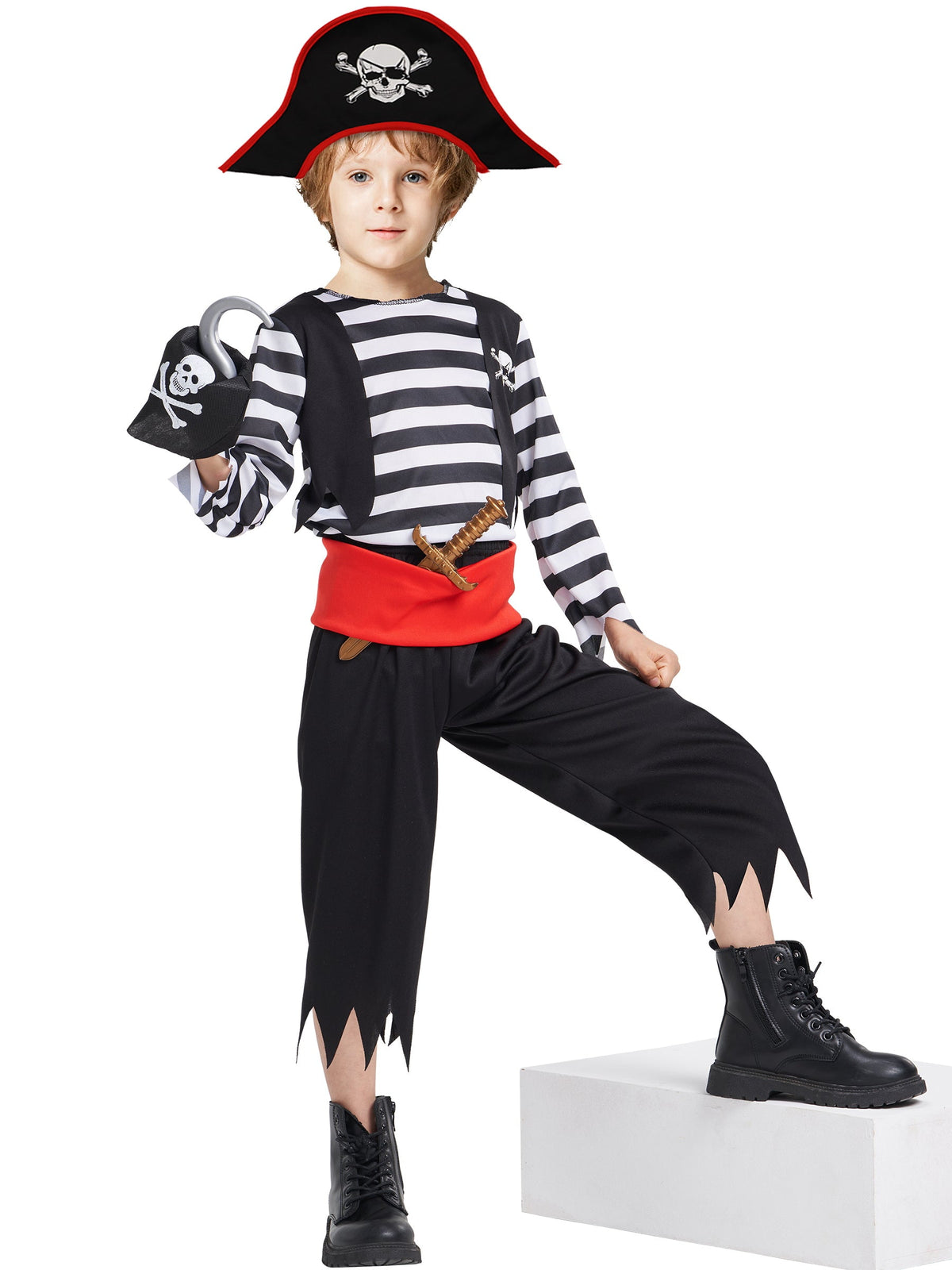 Boys Pirate Costume, Sea Buccaneer Top Shorts Belt Accessories Set for Kids Halloween 4-6 Years