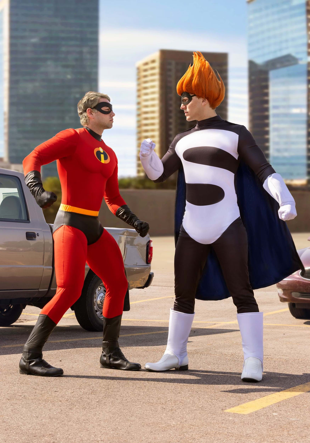 The Incredibles Men's Deluxe Mr. Incredible Costume